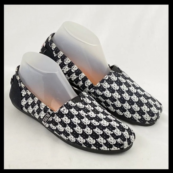Skecher Shoes Wmn Sz 5 Bobs Schnauzer Black White AOP Slip On Loafer Memory Foam - Picture 15 of 16